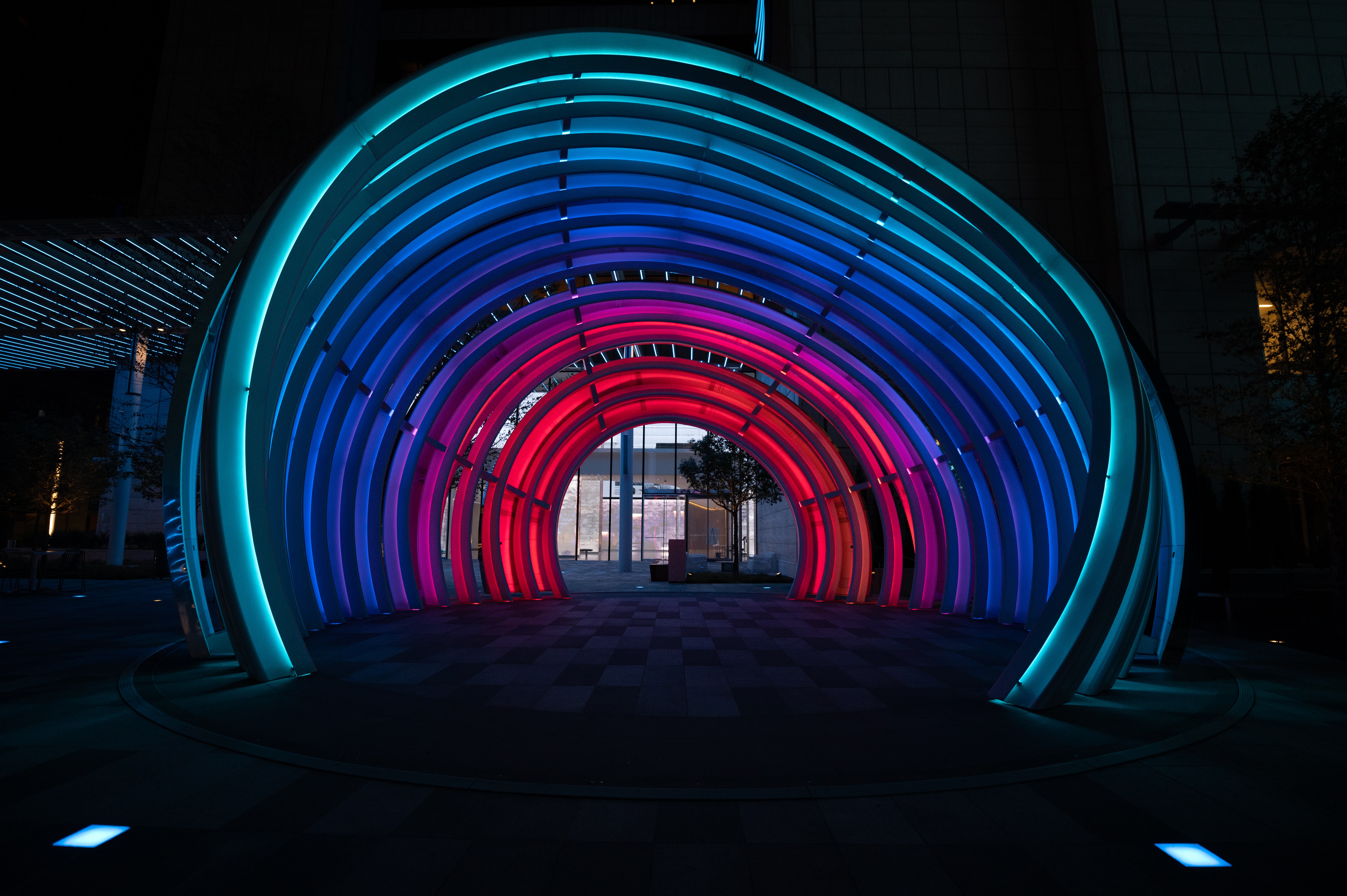 Illuminated outdoor sculpture